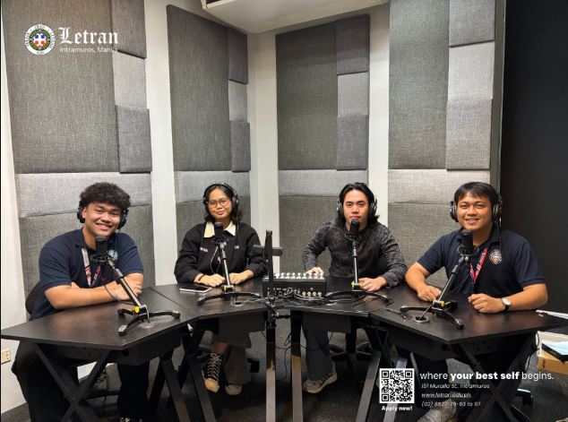 Letran ICOMM Students Visit UST Media Academic Learning Exchange